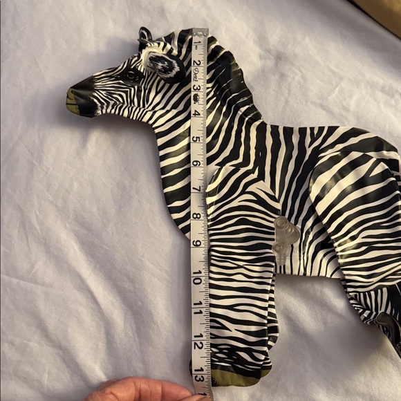 BARNUM’S ANIMALS. Vintage. Inflatable Zebra. Toy. - Picture 11 of 12